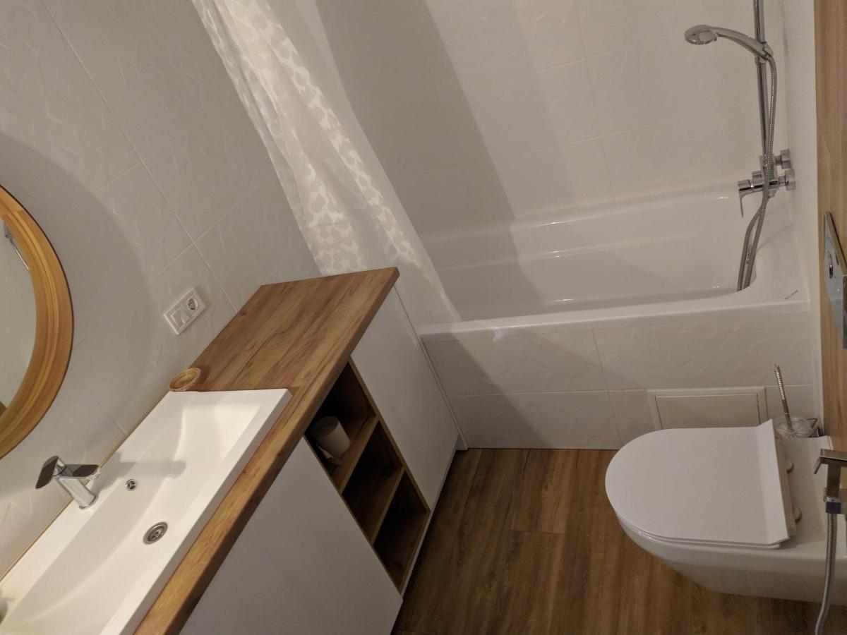Cozy 75 Apart In Center - 2Х Кімнатна Квартира В Центрі Кропивницького Kropyvnytskyi Exterior photo